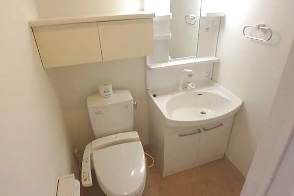 トイレと洗面台